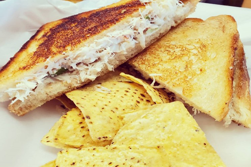 Crab-Sandwich-with-chips-332x500